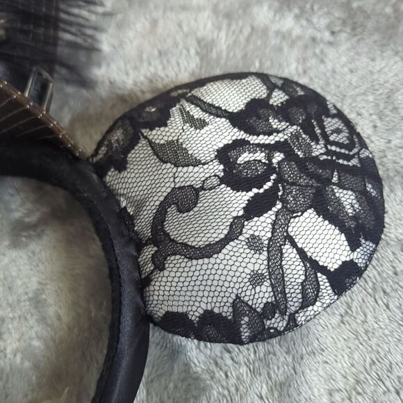 Disney 2019. Minnie mouse black and silver top hat ears - Picture 5 of 8